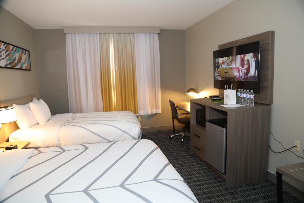 La Quinta By Wyndham Montgomery Buitenkant foto
